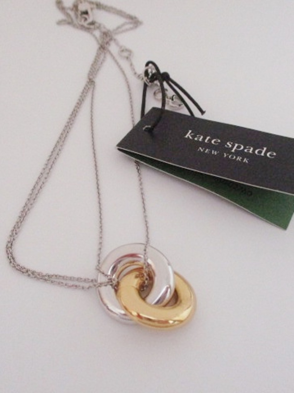 KATE SPADE - Interlock Pendant Necklace